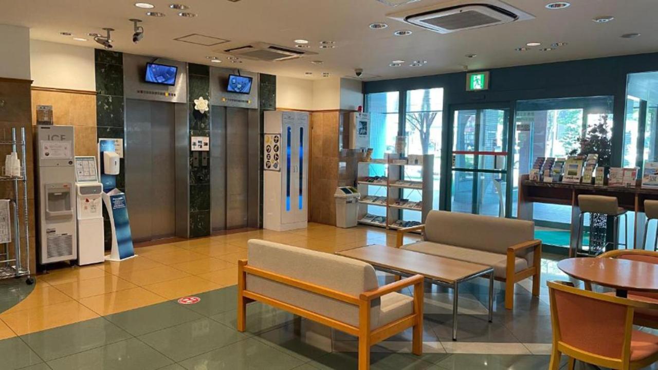 Toyoko Hakata Ekimae Gion Hotel
