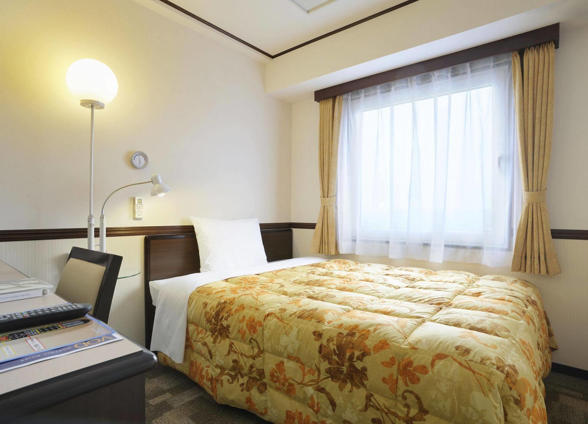 Hotel Toyoko Hakata Ekimae Gion 3*