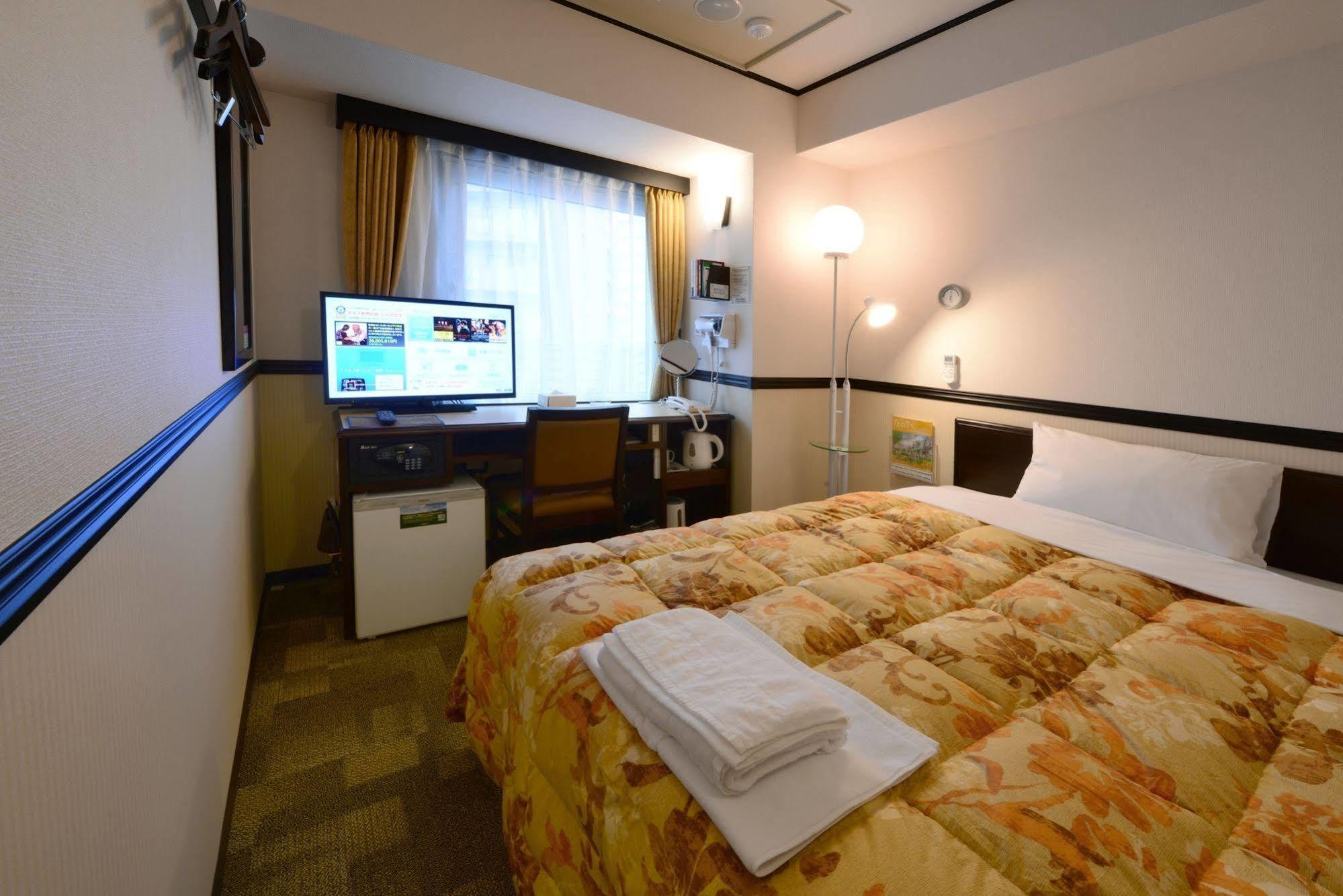 Hotel Toyoko Hakata Ekimae Gion